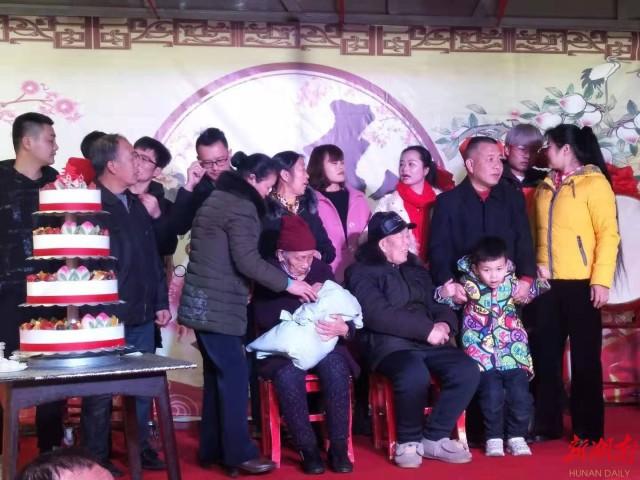 厉害了!闲来广东麻将透视看牌器”(原来真的有挂)-知乎 