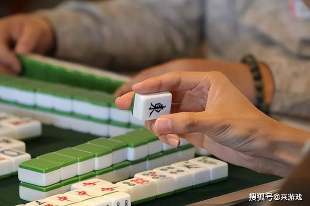 分享决窍“扎金花作弊产品价格多少_《爱问知识人 使用说明》