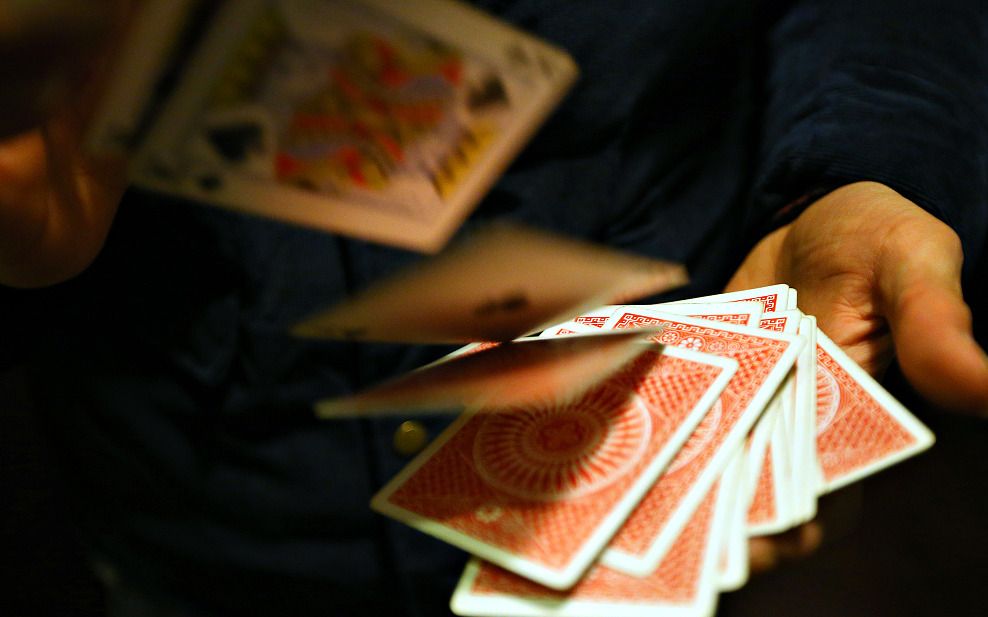 一分钟教你“教你一招炸金花闷牌技巧_《爱问知识人 使用说明》