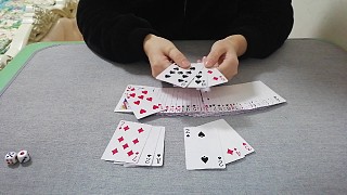3分钟教你科普“扑克牌打三公原来确实有作假设备一《我来教教你怎么赢 》