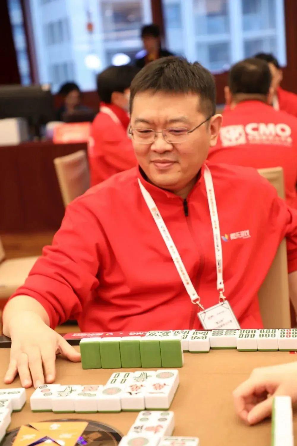 微乐湖南麻将专用神器(揭秘小程序提高胜率)