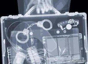 优选推荐“最新看穿普通猜宝仪器《详细教程 新浪科技》