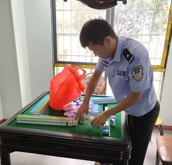 中至上饶麻将如何提高胜率(揭秘小程序如何让牌变好)
