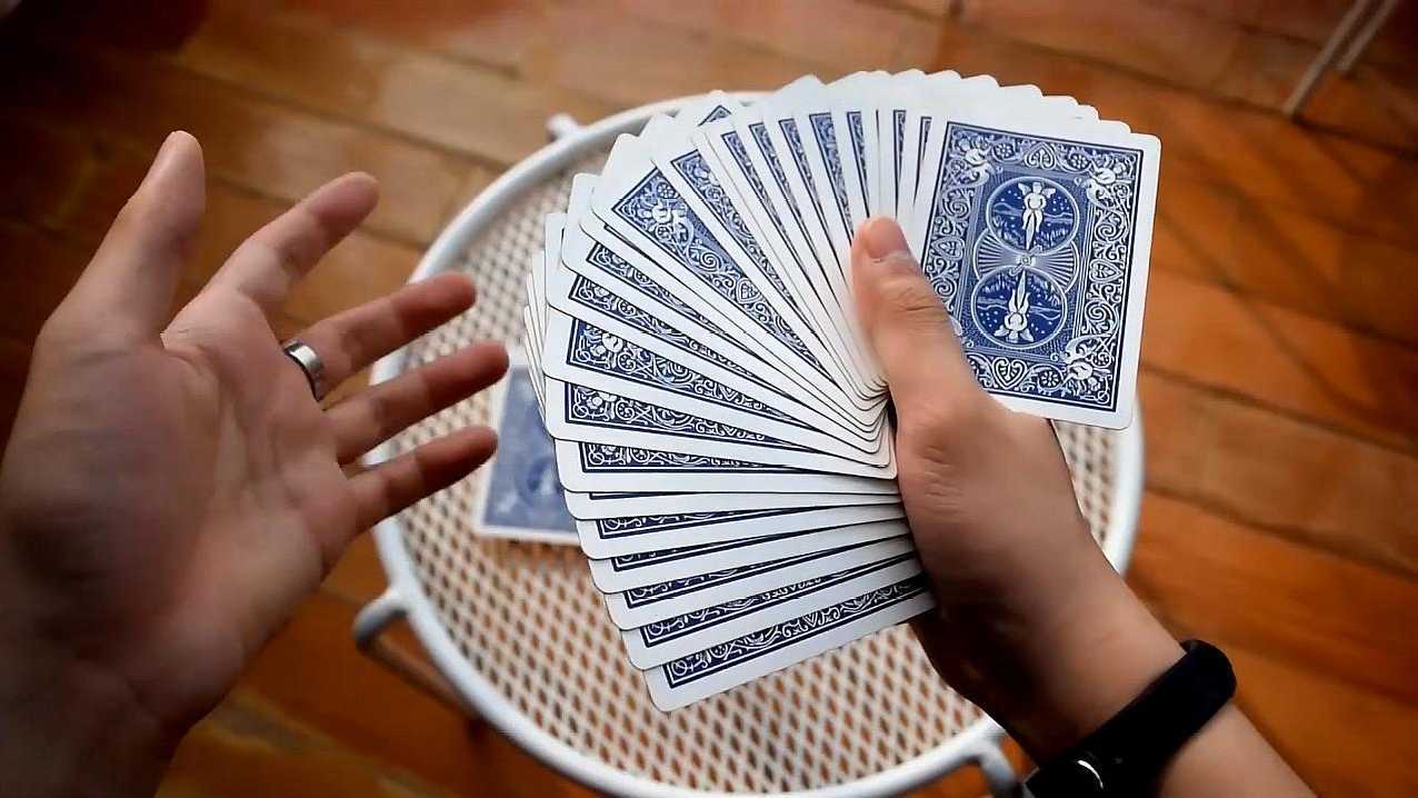 新教你‘‘普通纸牌三公大吃小拿大牌五条技巧《新浪科技 讲解窍门》