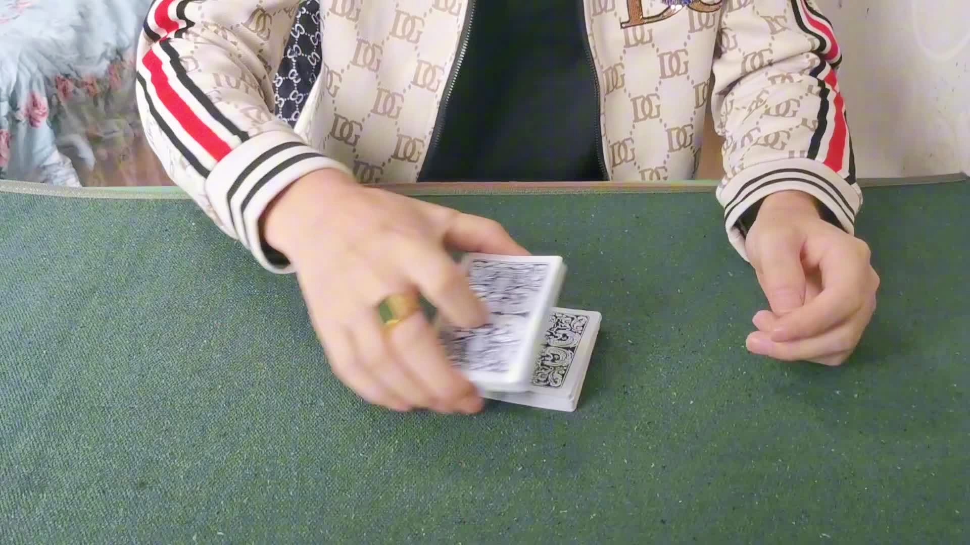 5分钟教会你“牌炸金花作弊最简单方法一《我来教教你怎么赢 》